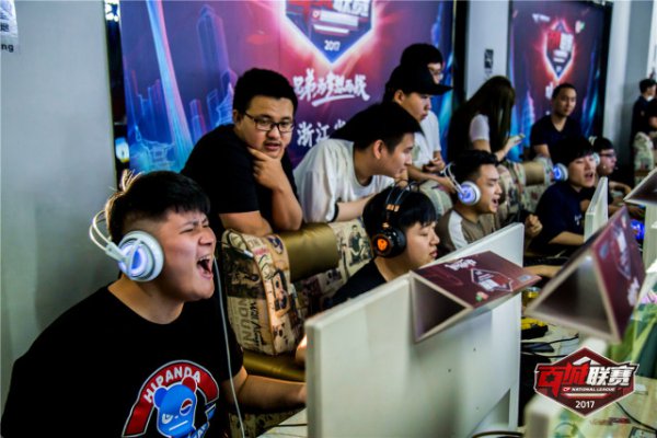 也是整个羽 也是整个羽