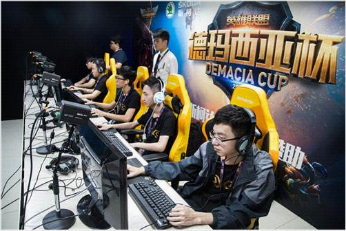 数据狂欢更 数据狂欢更