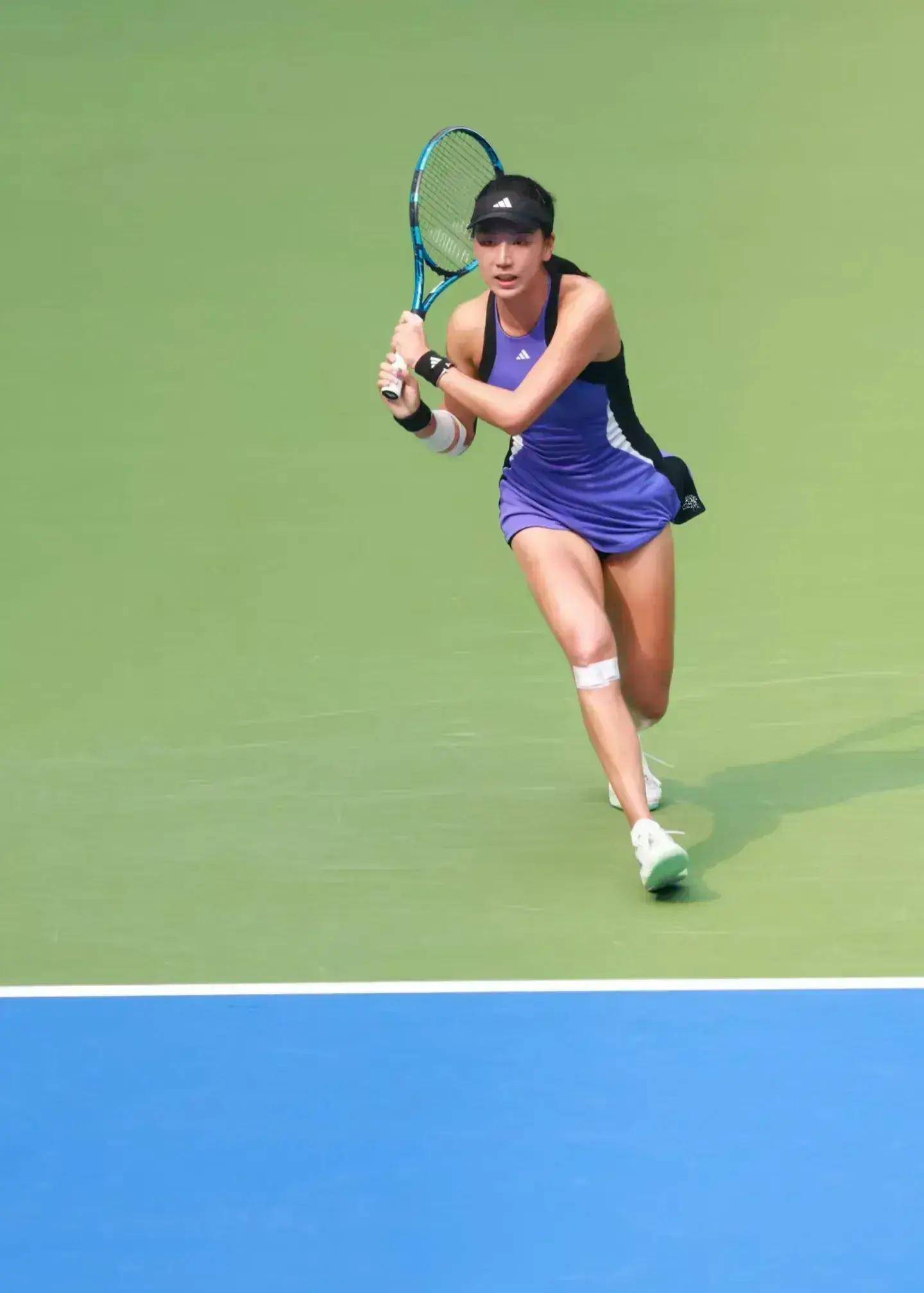 推动轮滑冰 推动轮滑冰