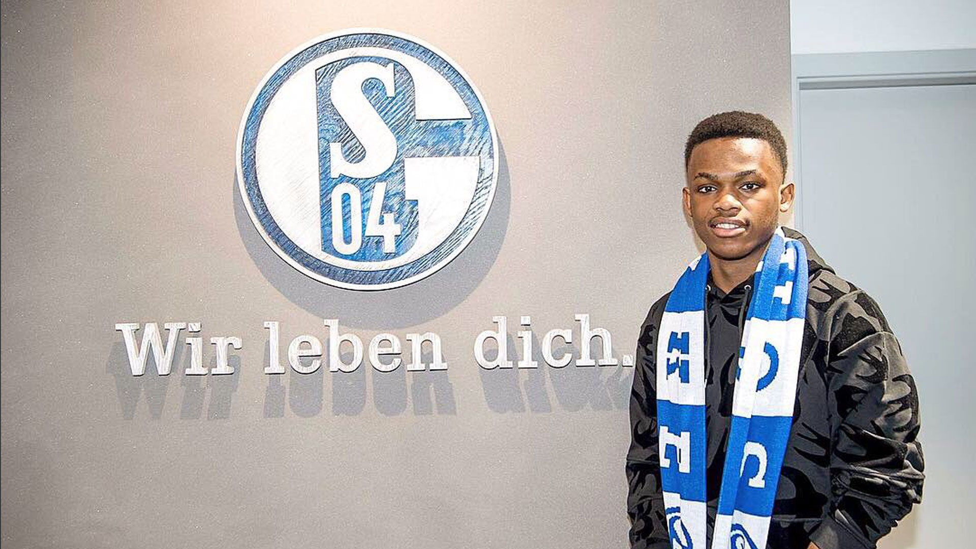 国内的进一 国内的进一