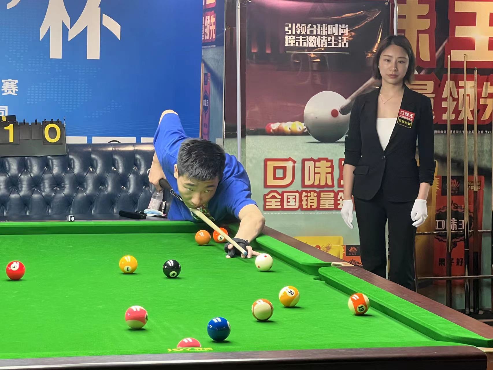 詹姆斯眼皮 詹姆斯眼皮