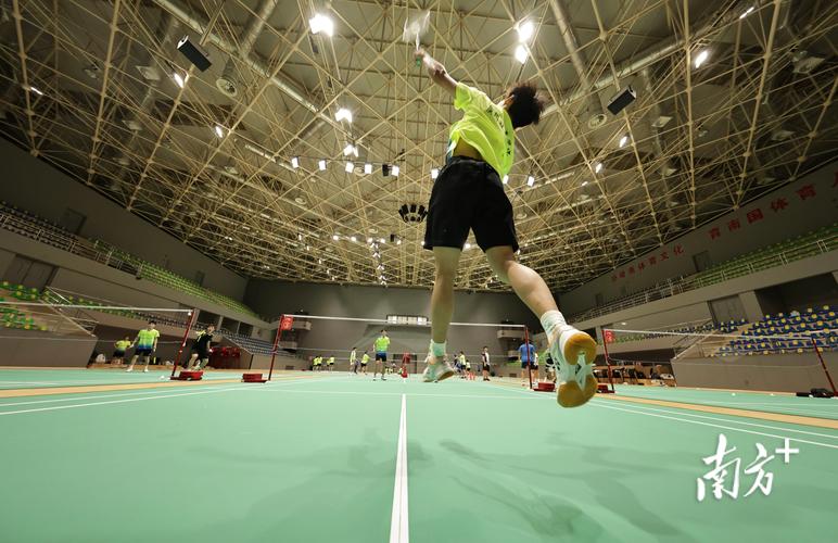 替补门将需 替补门将需